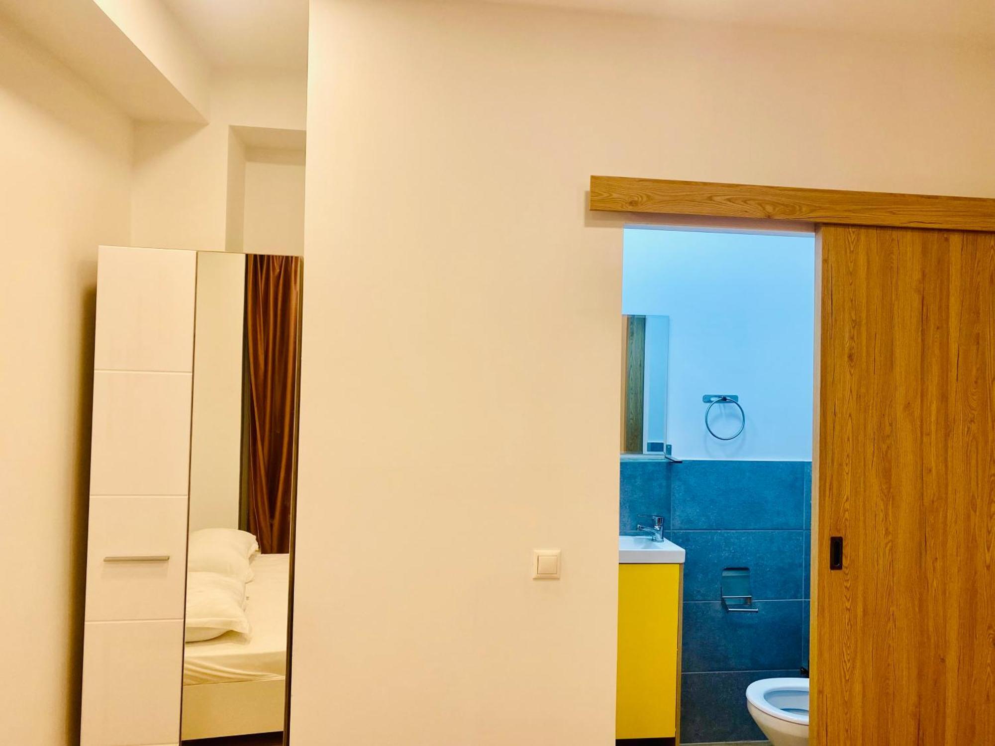 Хостел Cazan House Бухарест Экстерьер фото